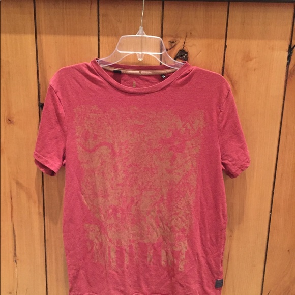 Gently used t shirt- vintage look - Picture 3 of 5